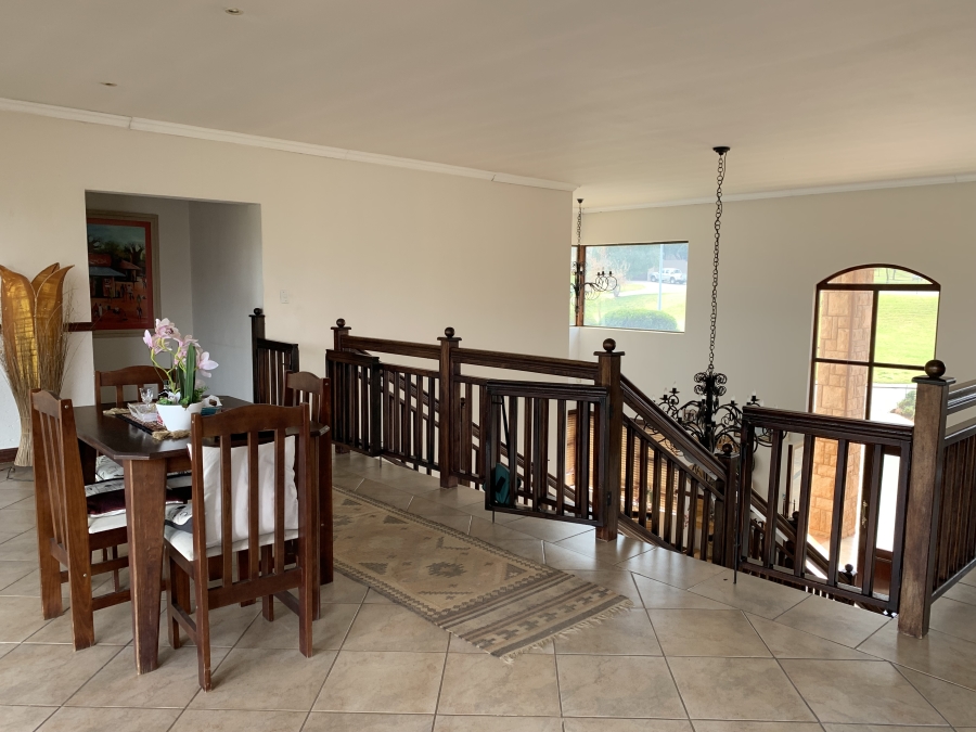 5 Bedroom Property for Sale in Birdwood Estate North West